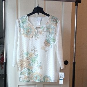 Alfred Dunner White Floral Embroidered Blouse